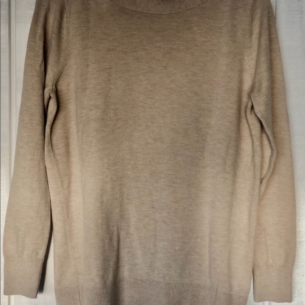 SOLD!   LOFT | Shoulder Button Tunic Sweater Oat - Picture 4 of 6
